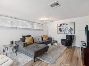 1217 N California Street, Burbank CA 91505