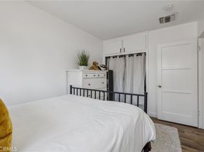 1217 N California Street, Burbank CA 91505