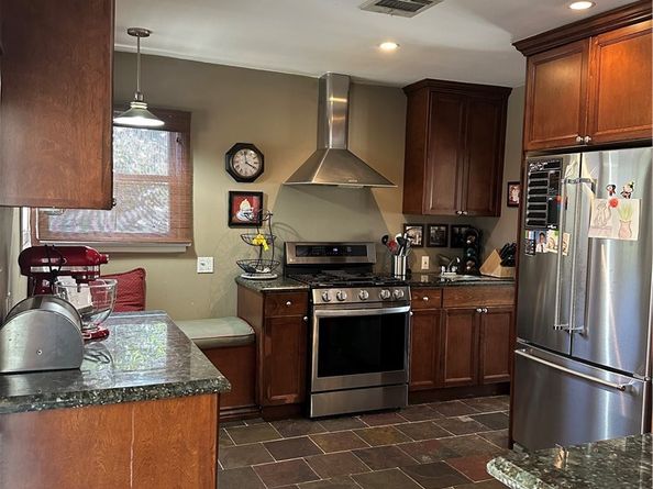 4910 Willowcrest Avenue, Toluca Lake CA 91601