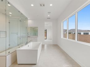 11900 Red Hawk Lane, Porter Ranch CA 91326