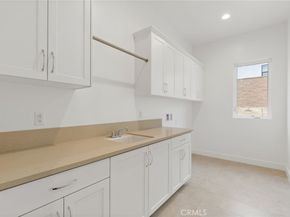 11900 Red Hawk Lane, Porter Ranch CA 91326