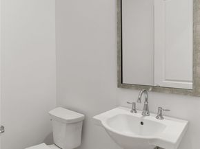 11900 Red Hawk Lane, Porter Ranch CA 91326