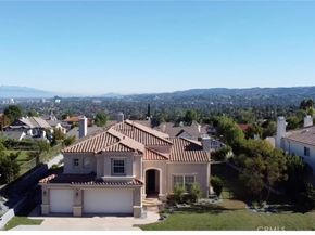 5928 Vista De La Luz, Woodland Hills CA 91367