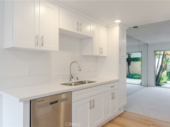 3522 Del Amo, Torrance CA 90503