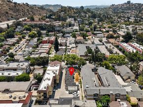 1523 Rock Glen Avenue, Glendale CA 91205