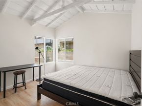 1523 Rock Glen Avenue, Glendale CA 91205