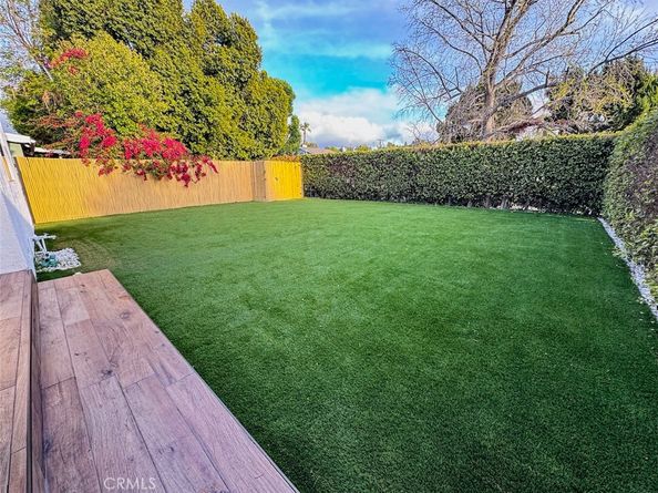 22539 Dolorosa Street, Woodland Hills CA 91367