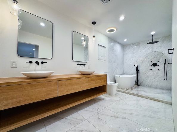 22539 Dolorosa Street, Woodland Hills CA 91367