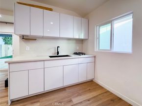 22539 Dolorosa Street, Woodland Hills CA 91367