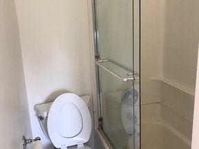 1624 S Gramercy, Los Angeles CA 90019