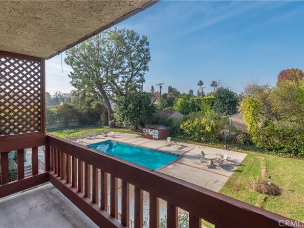 5115 Kester 202, Sherman Oaks CA 91403