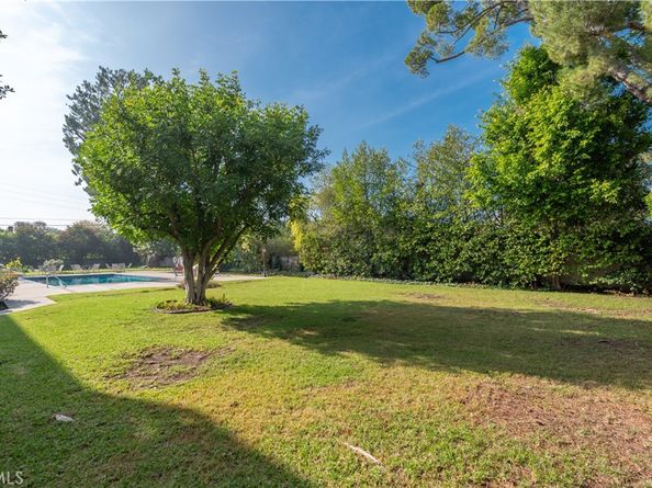 5115 Kester 202, Sherman Oaks CA 91403