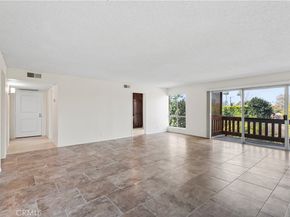 5115 Kester 202, Sherman Oaks CA 91403