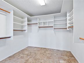 5115 Kester 202, Sherman Oaks CA 91403