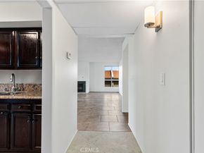 5115 Kester 202, Sherman Oaks CA 91403