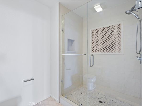 5115 Kester 202, Sherman Oaks CA 91403