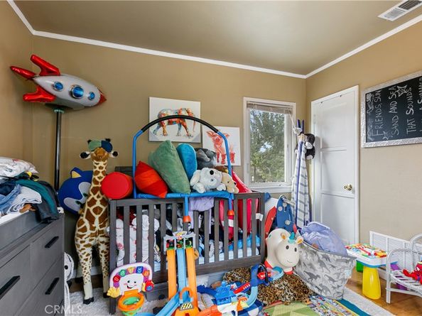 3907 Edgehill Drive, Leimert Park CA 90008