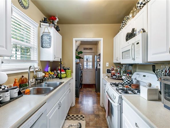 3907 Edgehill Drive, Leimert Park CA 90008