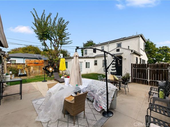 3907 Edgehill Drive, Leimert Park CA 90008