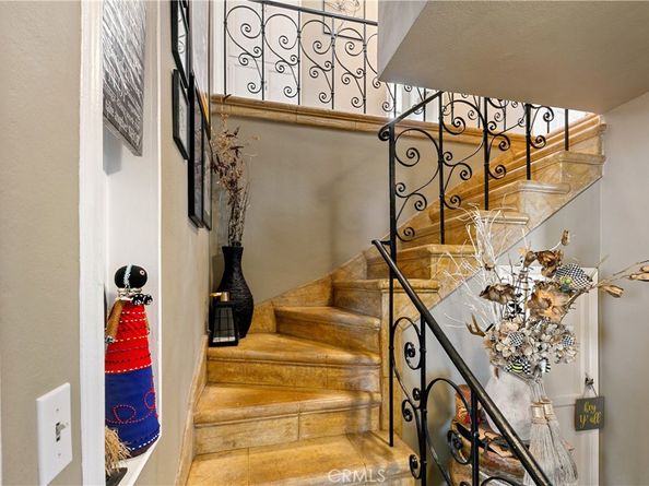 3907 Edgehill Drive, Leimert Park CA 90008