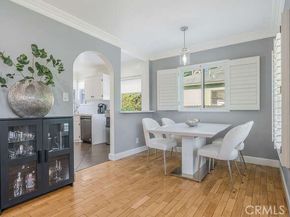 6551 De Celis, Lake Balboa CA 91406