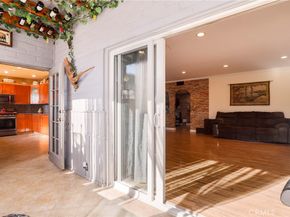 531 N Rossmore Avenue 202, Los Angeles CA 90004