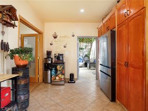 531 N Rossmore Avenue 202, Los Angeles CA 90004