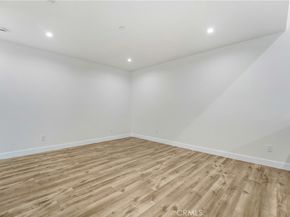 7454 Gaviota Avenue, Van Nuys CA 91406