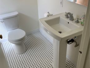 11747 Moorpark, Studio City CA 91604