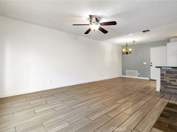 12411 Osborne 2, Pacoima CA 91331