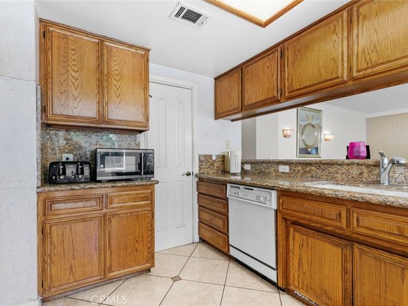 1830 S Mayflower, Monrovia CA 91016