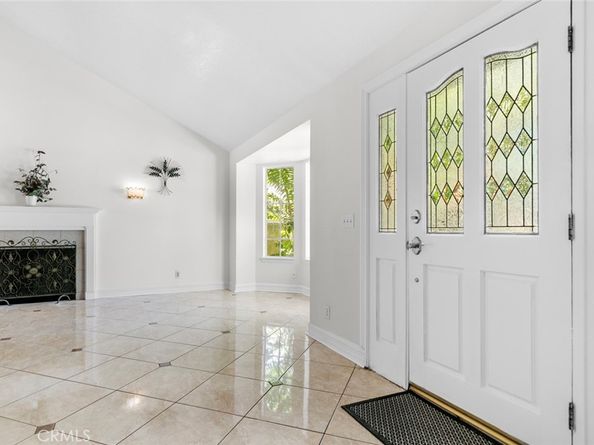 1830 S Mayflower, Monrovia CA 91016