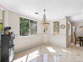 1830 S Mayflower, Monrovia CA 91016