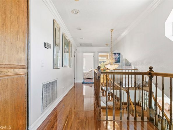 1830 S Mayflower, Monrovia CA 91016