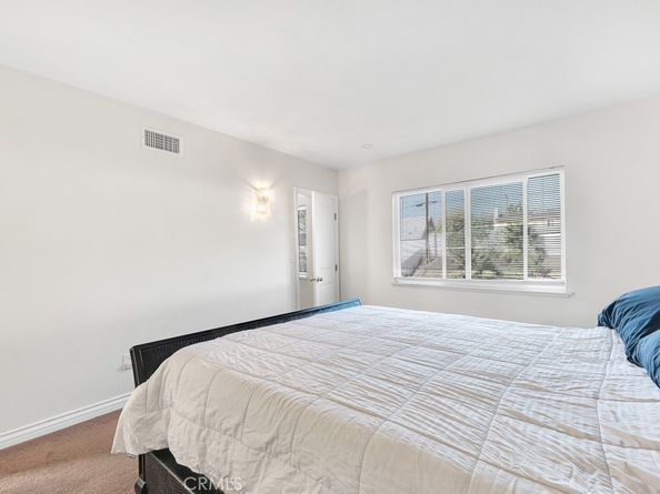 11347 11347 Kelowna Street, Lakeview Terrace CA 91342