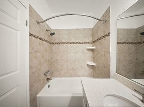 19009 Sherman Way 81, Reseda CA 91335