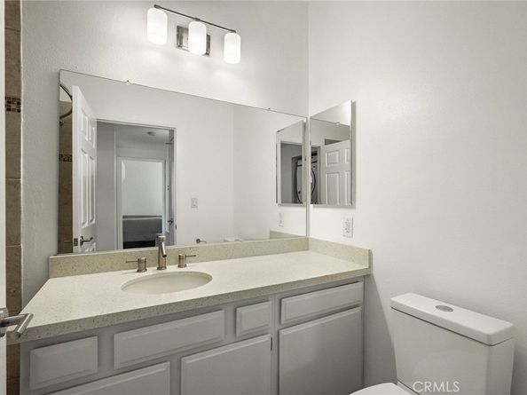 19009 Sherman Way 81, Reseda CA 91335