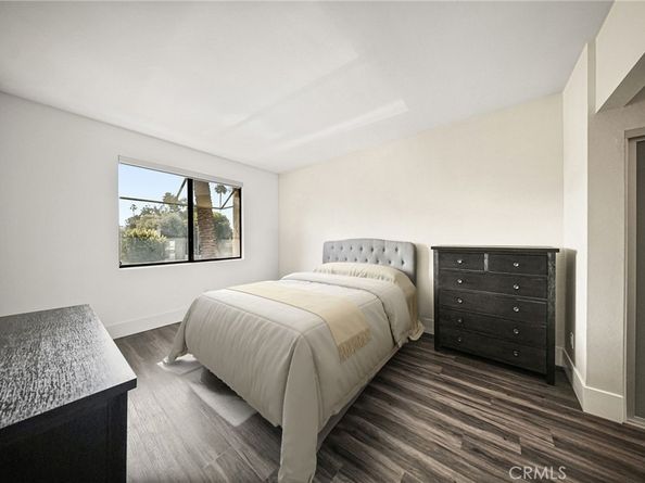 19009 Sherman Way 81, Reseda CA 91335