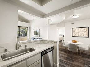 19009 Sherman Way 81, Reseda CA 91335