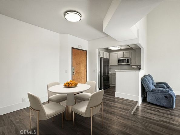 19009 Sherman Way 81, Reseda CA 91335