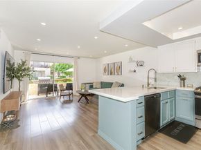6825 Alabama Avenue 111, Canoga Park CA 91303