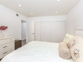 6825 Alabama Avenue 111, Canoga Park CA 91303