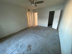 5142 ZELZAH Avenue 25, Encino CA 91316