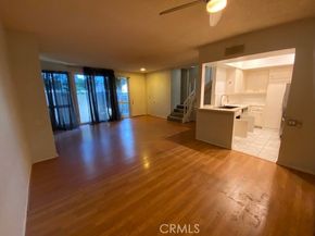 5142 ZELZAH Avenue 25, Encino CA 91316