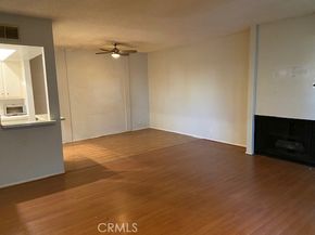 5142 ZELZAH Avenue 25, Encino CA 91316