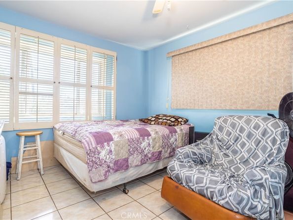 12827 Covello Street, North Hollywood CA 91605