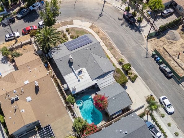 12827 Covello Street, North Hollywood CA 91605