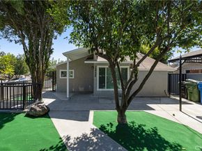 10732 Hatteras Street, North Hollywood CA 91601