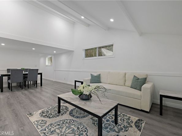 10732 Hatteras Street, North Hollywood CA 91601