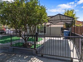 10732 Hatteras Street, North Hollywood CA 91601